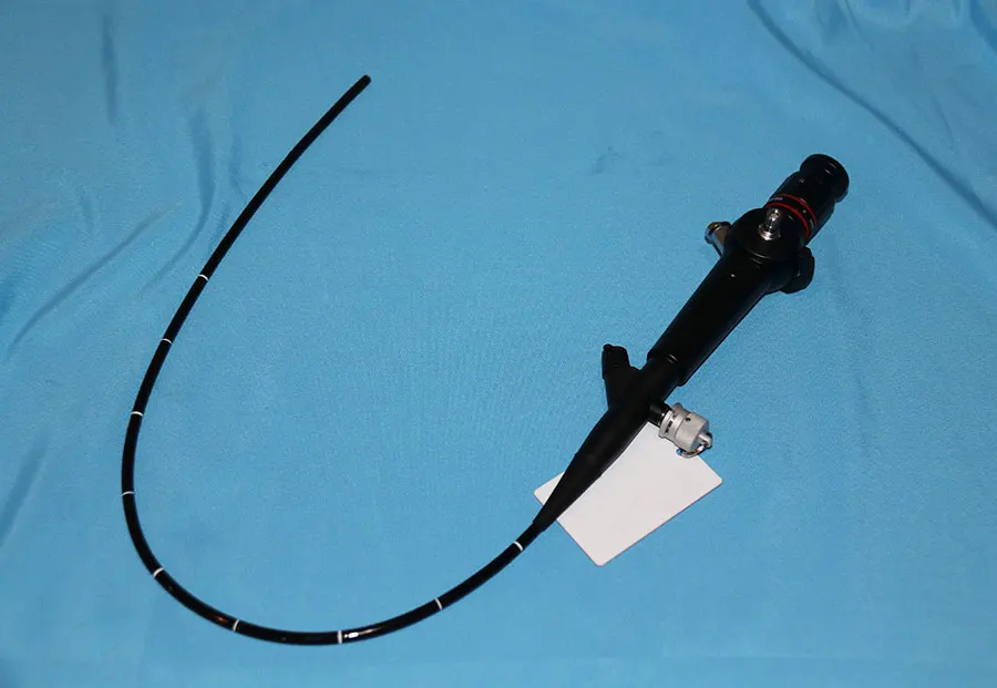 Portable Fiber Bronchoscope Video Endoscope System for Human Use