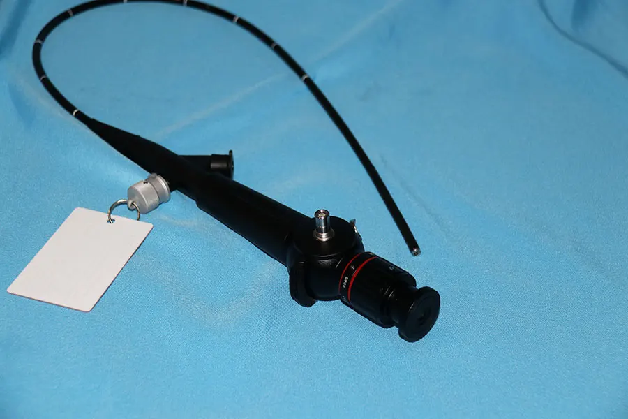 Portable Fiber Bronchoscope Video Endoscope System for Human Use